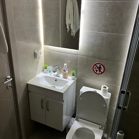 דירה Free Personal Parking & Wi-fi - Elegant & Luxurious In סקופיה